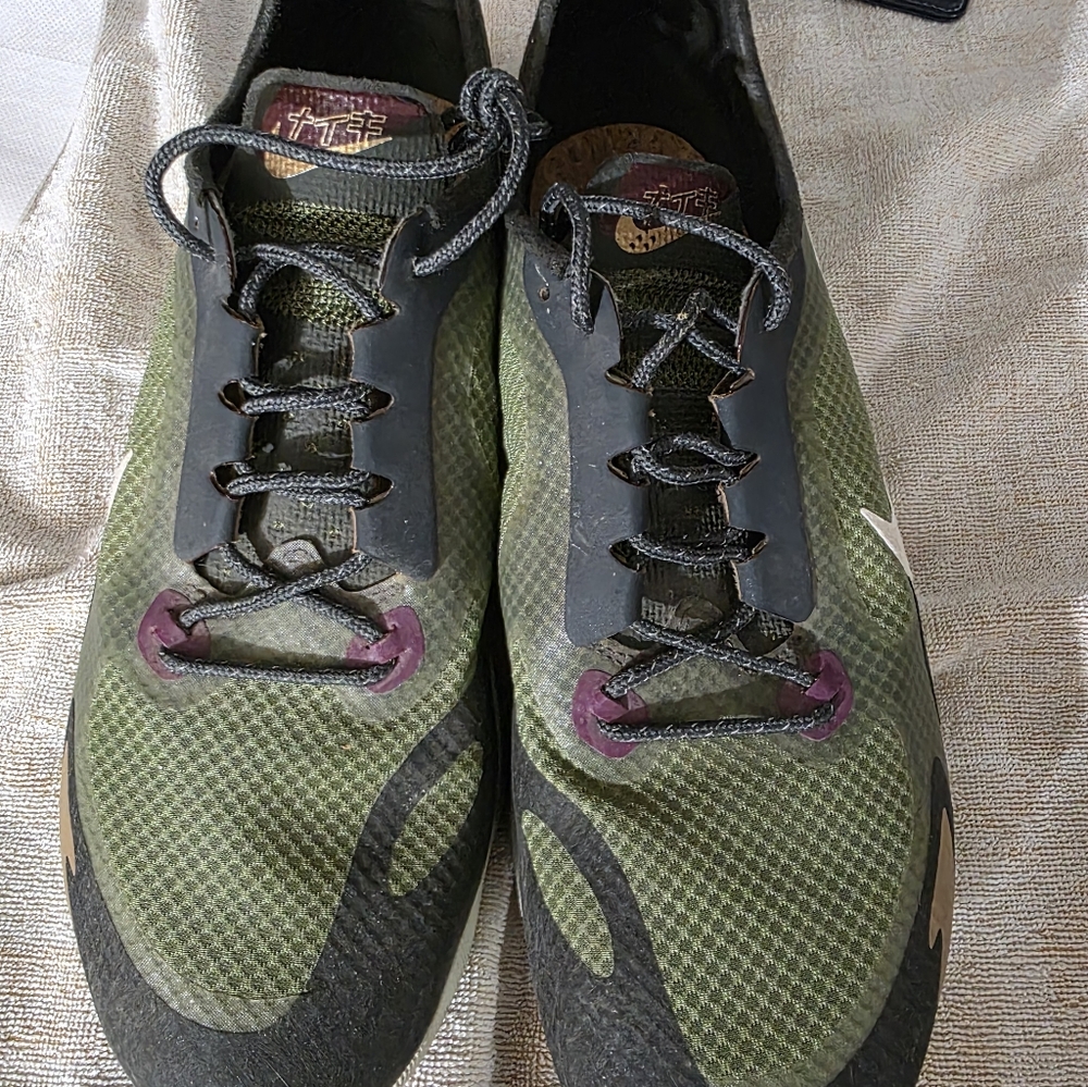 Nike Vapor Street Peg, Size 10.5 Men's Olive Green Athletic Shoes